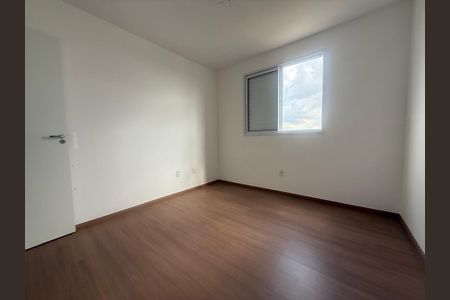 Apartamento à venda com 79m², 3 quartos e 2 vagas Apartamento à venda com 79m², 3 quartos e 2 vagasQuarto 2