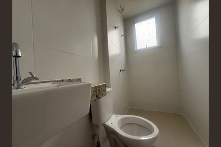 Apartamento à venda com 79m², 3 quartos e 2 vagas Apartamento à venda com 79m², 3 quartos e 2 vagasBanheiro 1