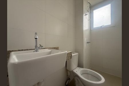 Apartamento à venda com 79m², 3 quartos e 2 vagas Apartamento à venda com 79m², 3 quartos e 2 vagasBanheiro 1