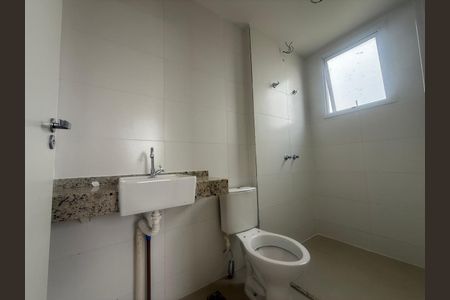 Apartamento à venda com 79m², 3 quartos e 2 vagas Apartamento à venda com 79m², 3 quartos e 2 vagasBanheiro 1