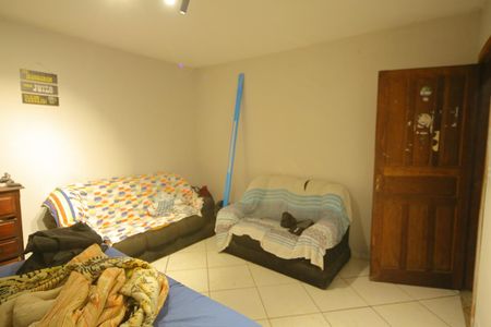 Casa à venda com 112m², 3 quartos e 2 vagasQuarto 3 ( externo) 