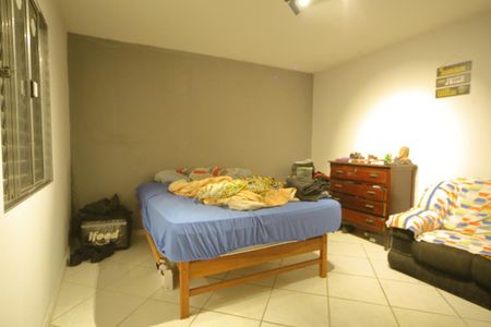 Casa à venda com 112m², 3 quartos e 2 vagasQuarto 3 ( externo) 