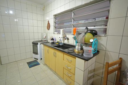 Casa à venda com 112m², 3 quartos e 2 vagasCozinha 