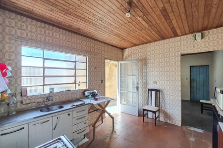 Casa para alugar com 100m², 2 quartos e 1 vagaCozinha