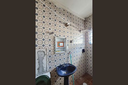 Casa para alugar com 100m², 2 quartos e 1 vagaEdícula
