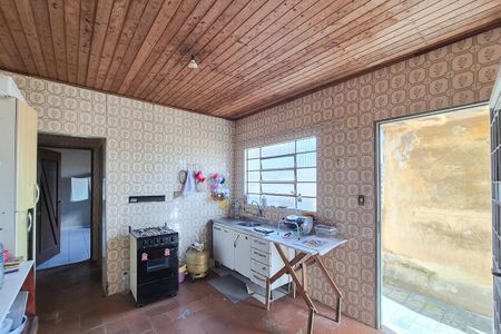 Casa para alugar com 100m², 2 quartos e 1 vagaCozinha