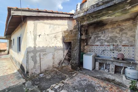 Casa para alugar com 100m², 2 quartos e 1 vagaÁrea de Serviço