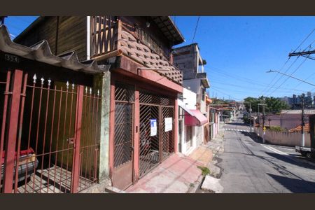 Casa para alugar com 30m², 1 quarto e sem vaga Casa para alugar com 30m², 1 quarto e sem vagaFachada
