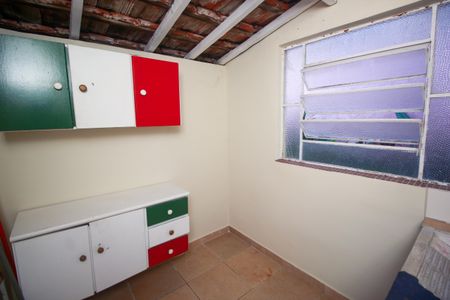 Casa para alugar com 120m², 2 quartos e 1 vagaÁrea de Serviço