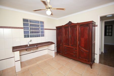 Casa para alugar com 120m², 2 quartos e 1 vagaCozinha