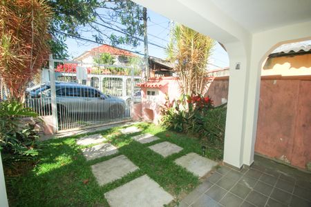 Casa para alugar com 120m², 2 quartos e 1 vagaVaranda