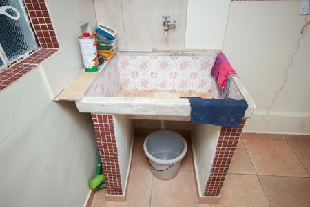 Casa para alugar com 120m², 2 quartos e 1 vagaÁrea de Serviço