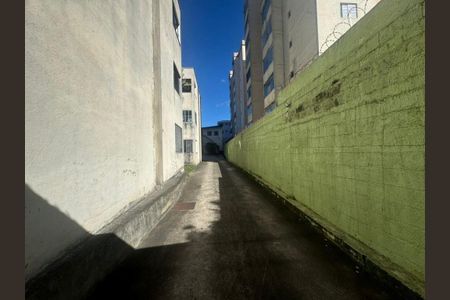 Apartamento à venda com 65m², 2 quartos e 1 vaga