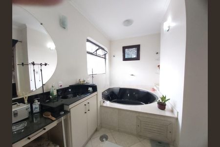 Casa à venda com 3 quartos, 497m² em Pacaembu, São Paulo