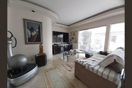 Casa à venda com 3 quartos, 497m² em Pacaembu, São Paulo