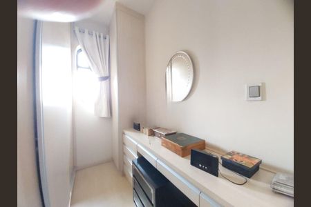 Casa à venda com 3 quartos, 497m² em Pacaembu, São Paulo