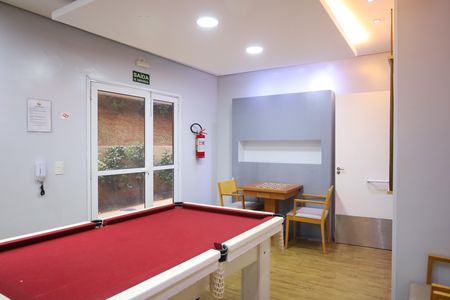 Apartamento para alugar com 45m², 2 quartos e 1 vagaÁrea comum - Salão de jogos