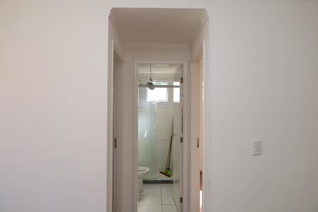 Sala de apartamento para alugar com 2 quartos, 45m² em Vila Carmosina, São Paulo