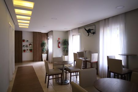 Apartamento para alugar com 45m², 2 quartos e 1 vagaÁrea comum - Salão de festas 2