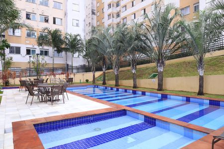 Apartamento para alugar com 45m², 2 quartos e 1 vagaÁrea comum - Piscina