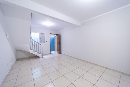 Casa de condomínio para alugar com 60m², 2 quartos e 1 vagaSala/Cozinha