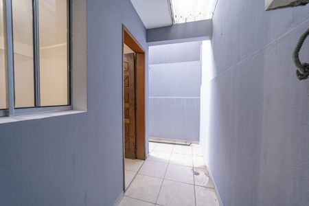 Casa de condomínio para alugar com 60m², 2 quartos e 1 vagaQuintal