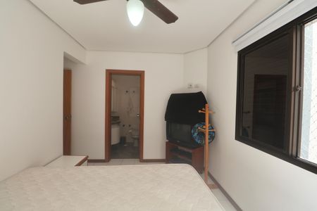 Apartamento para alugar com 120m², 4 quartos e sem vaga Apartamento para alugar com 120m², 4 quartos e sem vagaSuíte