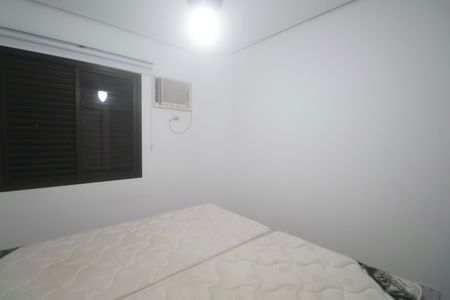 Apartamento para alugar com 120m², 4 quartos e sem vaga Apartamento para alugar com 120m², 4 quartos e sem vagaQuarto