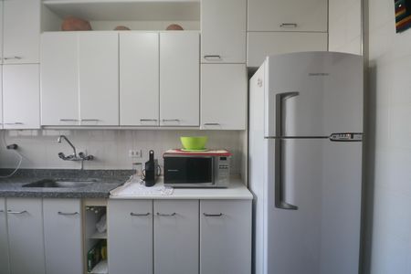 Apartamento para alugar com 120m², 4 quartos e sem vaga Apartamento para alugar com 120m², 4 quartos e sem vagaCozinha