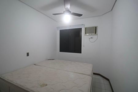 Apartamento para alugar com 120m², 4 quartos e sem vaga Apartamento para alugar com 120m², 4 quartos e sem vagaQuarto