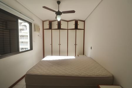 Apartamento para alugar com 120m², 4 quartos e sem vaga Apartamento para alugar com 120m², 4 quartos e sem vagaSuíte