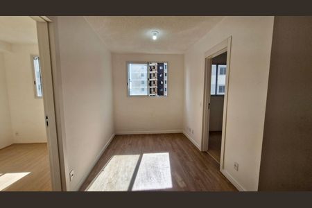Sala/Cozinha de apartamento para alugar com 2 quartos, 35m² em Jardim Sabara, São Paulo