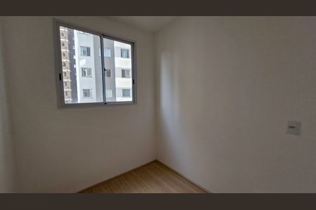 Quarto de apartamento para alugar com 2 quartos, 35m² em Jardim Sabara, São Paulo