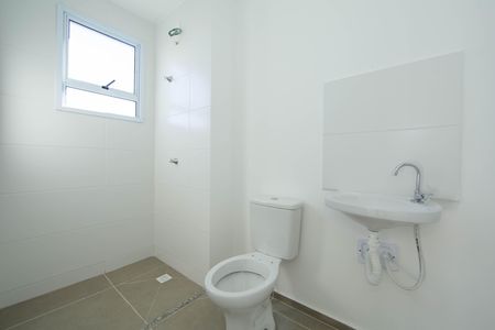 Apartamento à venda com 60m², 3 quartos e 1 vagaBANHEIRO2