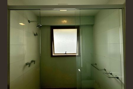 Apartamento à venda com 260m², 4 quartos e 3 vagasSuíte 1 (Master) - Banheiro