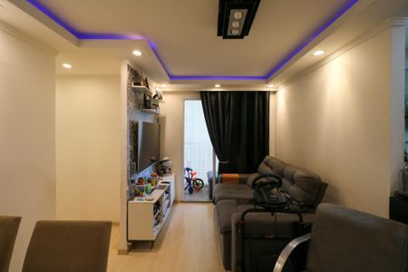 Apartamento à venda com 47m², 2 quartos e 1 vaga Apartamento à venda com 47m², 2 quartos e 1 vagaSala