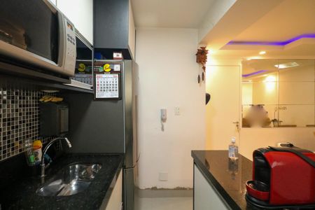 Apartamento à venda com 47m², 2 quartos e 1 vaga Apartamento à venda com 47m², 2 quartos e 1 vagaCozinha