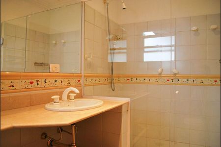Casa para alugar com 533m², 4 quartos e 5 vagas