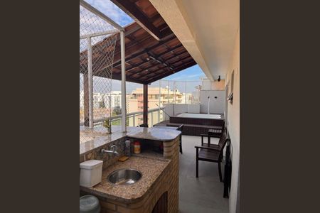 Apartamento à venda com 198m², 4 quartos e 2 vagas
