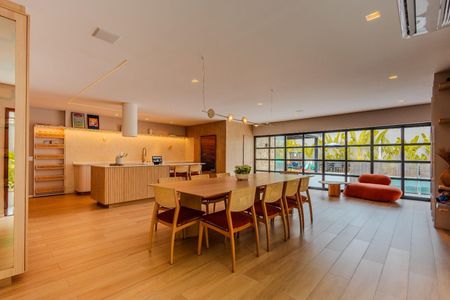 Casa à venda com 3 quartos, 400m² em Alphaville Residencial Zero, Barueri