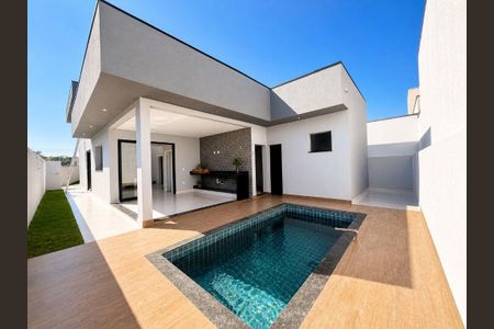 Casa à venda com 187m², 3 quartos e 4 vagas