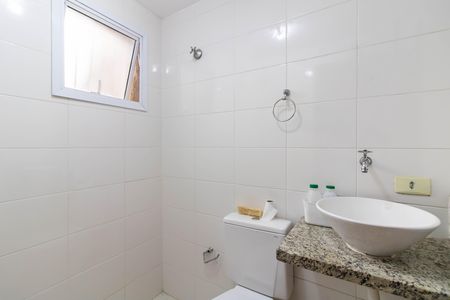 Apartamento para alugar com 80m², 2 quartos e 1 vagaBanheiro 