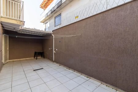 Apartamento para alugar com 80m², 2 quartos e 1 vagaQuintal