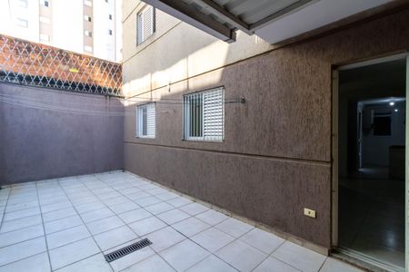 Apartamento para alugar com 80m², 2 quartos e 1 vagaQuintal