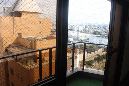 Apartamento para alugar com 147m², 3 quartos e 2 vagasSacada