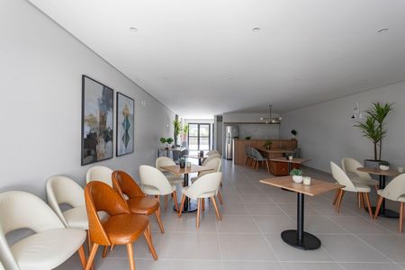 Apartamento para alugar com 40m², 2 quartos e 1 vagaÁrea comum - Salão de festas