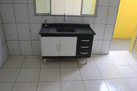 Casa para alugar com 55m², 1 quarto e sem vagaCozinha 