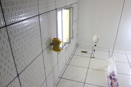 Banheiro  de casa para alugar com 1 quarto, 55m² em Parque Primavera, Guarulhos