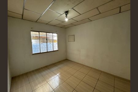 Quarto de casa para alugar com 1 quarto, 60m² em Osvaldo Cruz, Rio de Janeiro