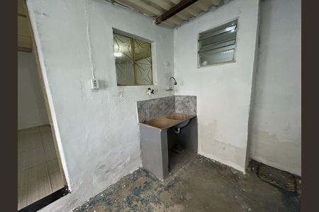 Casa para alugar com 60m², 1 quarto e sem vagaÁrea de Serviço